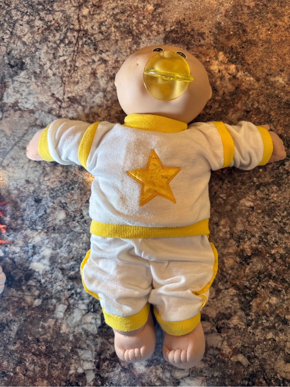 1980s Coleco Cabbage Patch Kids Brown Eyed Preemie doll featuring a bald head - Picture 15 of 16